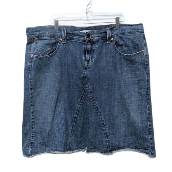 LEVI'S Raw Hem Denim Jean Skirt 22 - Picture 1 of 7